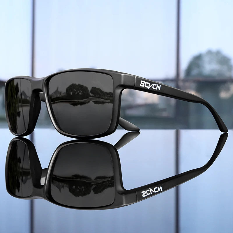 Polarized Unisex Sunglasses ideal for the golf course.